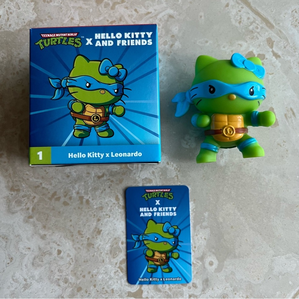 2025 McDonald’s Hello Kitty x TMNT Hello Kitty x Leonardo Figure